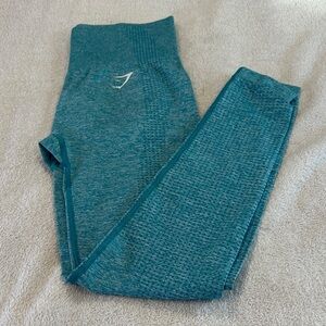 Gymshark Teal Leggings size small (flaw)